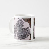 Silber gemalte Kiefernkegel Kaffeetasse (Vorderseite Links)
