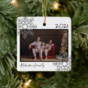 Silber-Glitter-Schneeflocken-Familie Weiß Keramikornament