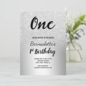 Silber Glitzer ombre metallic erster Geburtstag Einladung (Stehend Vorderseite)