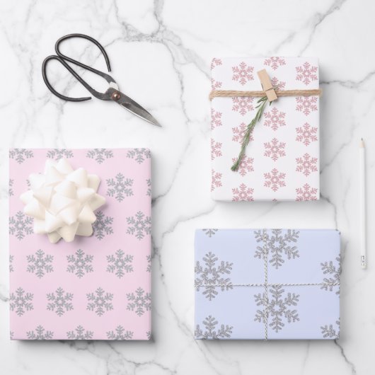 Silber Schneeflocken Muster Pink Blauer Weihnachte Geschenkpapier Set (Vorderseite)