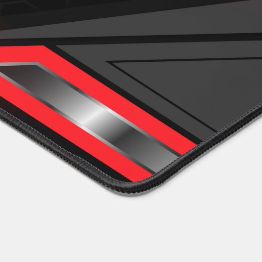 Silber, Schwarz, rotes geometrisches Gaming Monogr Schreibtischunterlage (Ecke)