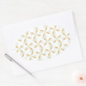 Silber und Gold Pinwheels Ovaler Aufkleber (Umschlag)