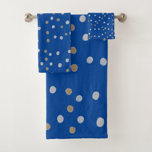 Silber und Gold Polka Punkte auf blau Badhandtuch Set (Insitu)