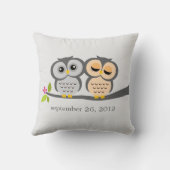 Silber- und Orangenschalen für den Kehlkopf Kissen (Rückseite)