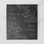 Silber und Schwarz Elegante Blumenhochzeit Platzkarte (Außenseite Aufgefaltet)
