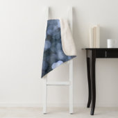 Silber, weißer Buche Nachthintergrund. Sherpadecke (Beispiel)