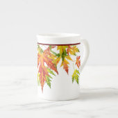 Silberapfel auf einer Knochen-China-Tasse Porzellantasse (Vorderseite Rechts)