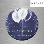 Silberbalon der Quinceanera-Marine Save the Date Magnet<br><div class="desc">Für eine Quinceañera,  15. Geburtstag. Navy blaues Hintergrund,  die blaue Farbe ist ungleichmäßig. Dekoriert mit Imitaten silbernen Glitzer,  Glitzern und weißen Ballons. Personalisieren und einen Namen hinzufügen. Weiße Buchstaben. Kann als Pfand,  Gastgeschenk oder Save the Date Erinnerung für Ihre Gäste verwendet werden.</div>