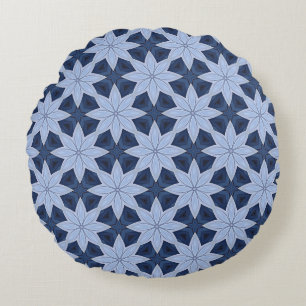 Silberblaue Blumen auf einem blauem Navy-Hintergru Rundes Kissen