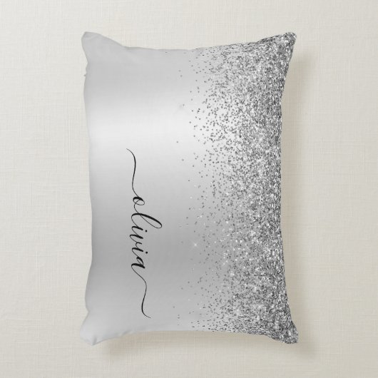 Silberbrushal Monogram Name Modern Dekokissen (Vorderseite(Vertikal))