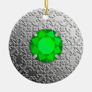 SilberDamast mit einem smaragdgrünen Edelstein aus Keramikornament