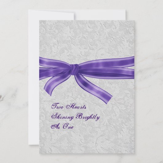 SilberDamast und Lila Bow-Hochzeit Einladung (Rückseite)