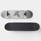 Silberdrache Skateboard (Horizontal)