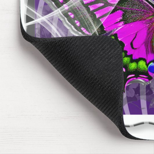 Silberfarbiger Schmetterling mit Wirbel Mousepad (Ecke)