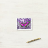 Silberfarbiger Schmetterling mit Wirbel Post-it Klebezettel (Auf Schreibtisch)