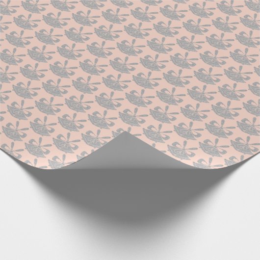 Silberglocken am rosa Feiertag Geschenkpapier (Ecke)