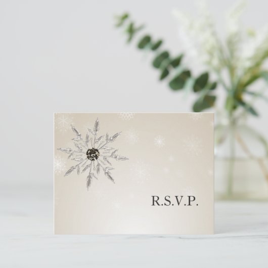 Silbergold Schneeflocken Winterhochzeit Rsvp Card Einladungspostkarte (Stehend Vorderseite)