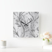 Silbergraue Blütengraue monochromatische Butterfly Quadratische Wanduhr (Zuhause)