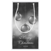 Silbergraue Weihnachtsbaumchen mit individuellem T Kleine Geschenktüte (Vorderseite)