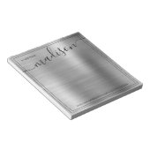 Silbergrauer Personalisierter Name vom Schreibtisc Notizblock (angewinkelt)