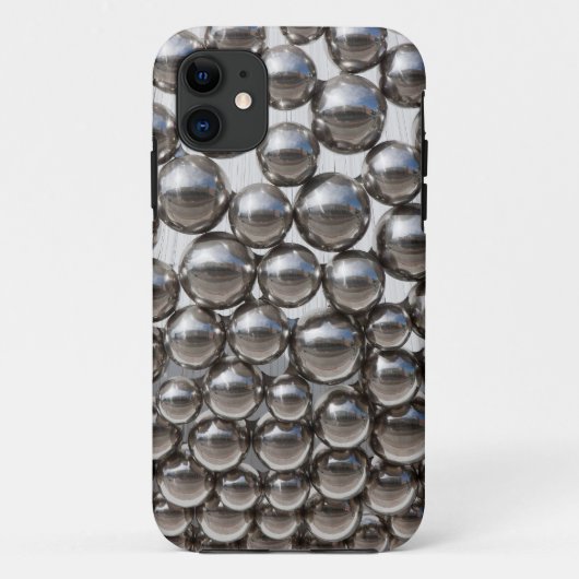 Silberne Bälle Case-Mate iPhone Hülle (Rückseite)