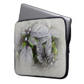 Silberne Blätter und Beeren Laptopschutzhülle (Vorderseite Links)