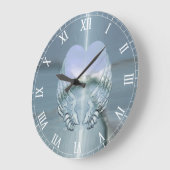 Silberne Engels-Flügel eingewickelt um ein Herz Große Wanduhr (Winkel)