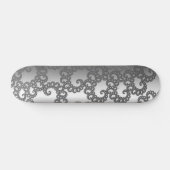 Silberne Fraktal Art Skateboard (Horizontal)