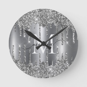 Silberne Glitter-Tropfen-Monogramm-Personalisierte Runde Wanduhr