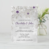 Silberne lila Schneeflocken Winterhochzeit Einladung (Stehend Vorderseite)