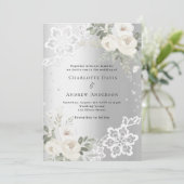 Silberne weiße Blumen Diamanten Luxus Hochzeit Einladung (Stehend Vorderseite)