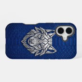 Silberner geometrischer Wolf Blaue Schlangenhaut i iPhone 16 Hülle (Rückseite (Horizontal))