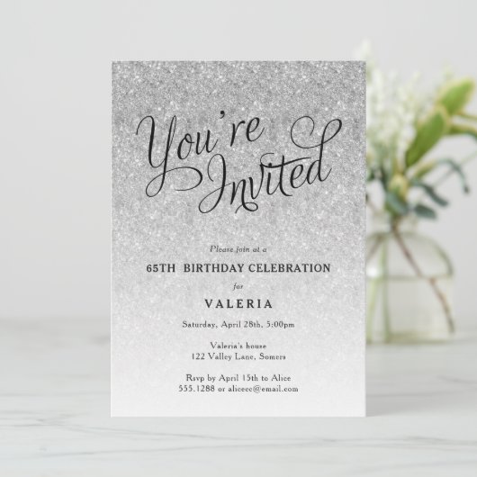 Silberner Glitzer Sie sind eingeladen Party Einladung (Stehend Vorderseite)