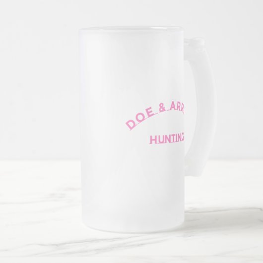 Silberner Pfeil-mattierte Tasse (VorderseiteRechts)