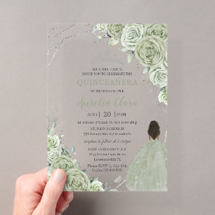 Silbernes 15. Quinceañera-Kleid in sagegrüner flor Acryleinladungen