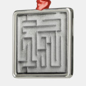 Silbernes Labyrinth Ornament Aus Metall (Links)