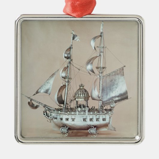 Silbernes Nef Ornament (Vorne)