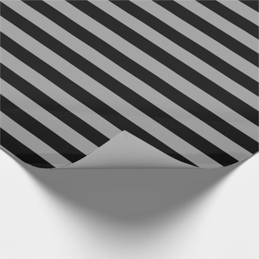 Silbernes und schwarzes Streifen-Packpapier Geschenkpapier (Ecke)