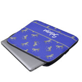 Silberpferde auf blau laptopschutzhülle (Vorne Knopf)