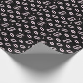 Silberrosa Küsse Geschenkpapier (Ecke)