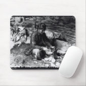 Silberschmied bei der Arbeit, c.1914 Mousepad (Mit Mouse)
