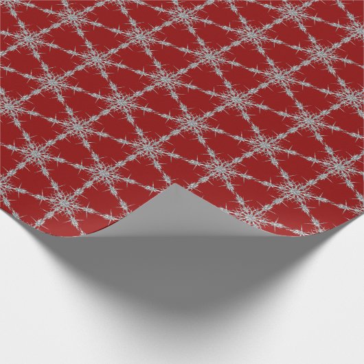Silberschneeflocken auf Rot Geschenkpapier (Ecke)