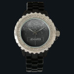 Silberschwarzer Glitzer Girl Monogram Name Armbanduhr<br><div class="desc">Monogram Name Watch in Schwarz und Silver Sparkle Glitzer. Dies macht den perfekten Abschluss,  Geburtstag,  Hochzeit,  Brautparty,  Jubiläum,  Babydusche oder Junggeselinnen-Abschied Geschenk für jemanden,  die Lieben glamourösen Luxus und schicke Stile.</div>