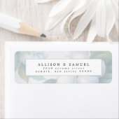 Silberweiße Dogwood-Blüten (Insitu)