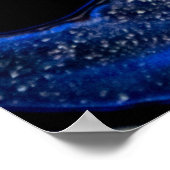 Silberweiße, dunkle Marmorstruktur. Poster (Ecke)