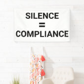 SILENCE = EINHALTUNG Fett Protest März Banner (Insitu)