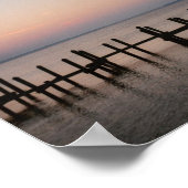 Silent Pier Poster (Ecke)