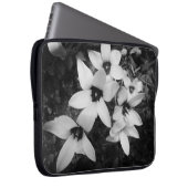 Silent Symmetry Laptopschutzhülle (Vorne Rechts)