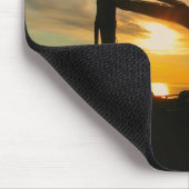 Silhouette an den Wellenbrechern Mousepad (Ecke)