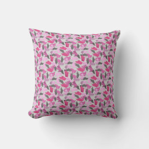 Silhouette Animal Camouflage Pink Kissen